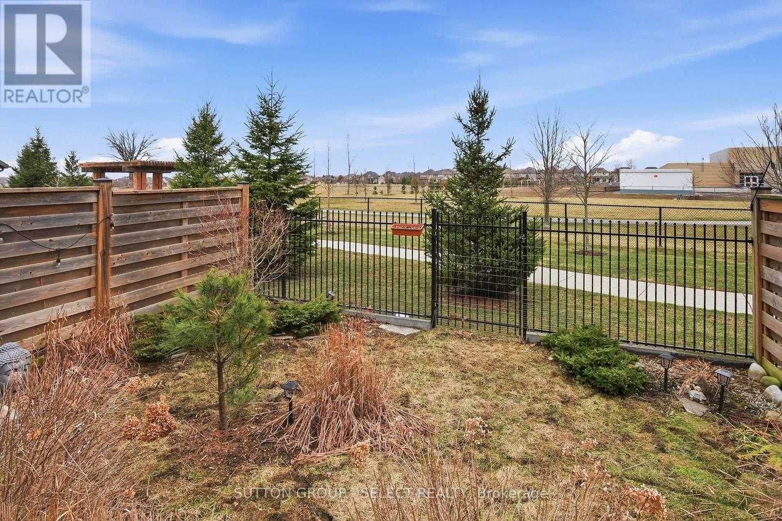 20 - 2040 Shore Road, London South, Ontario  N6K 0G3 - Photo 31 - X12971160