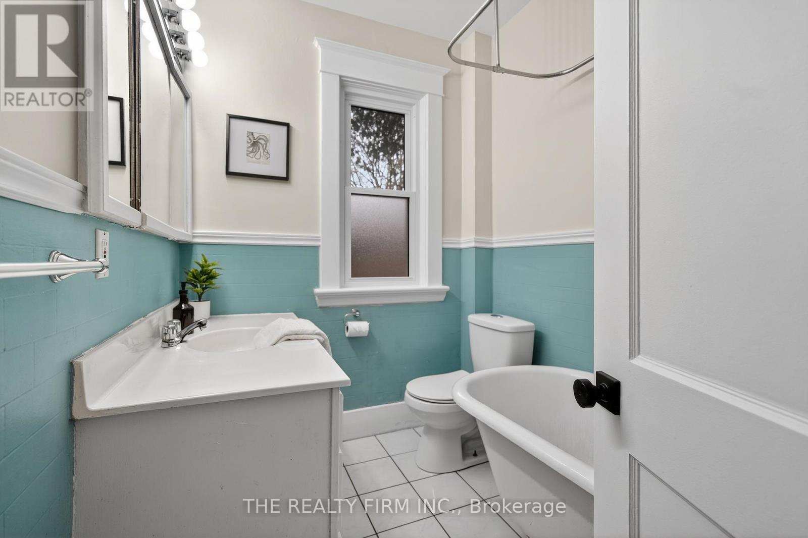 567 Rosedale Street, London East, Ontario  N6B 2C7 - Photo 23 - X12971242