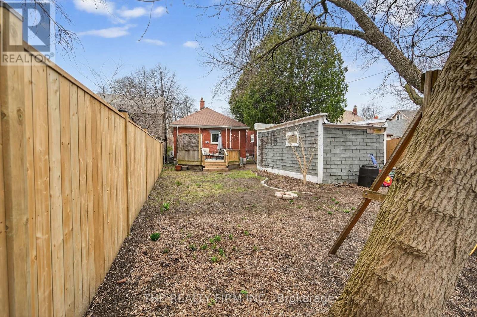 567 Rosedale Street, London East, Ontario  N6B 2C7 - Photo 42 - X12971242