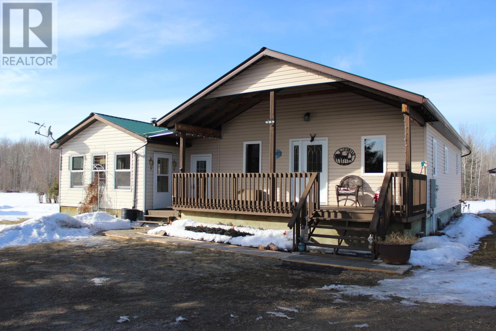 SE 1/4 S8 JOHNSON RD, PINEWOOD, Ontario