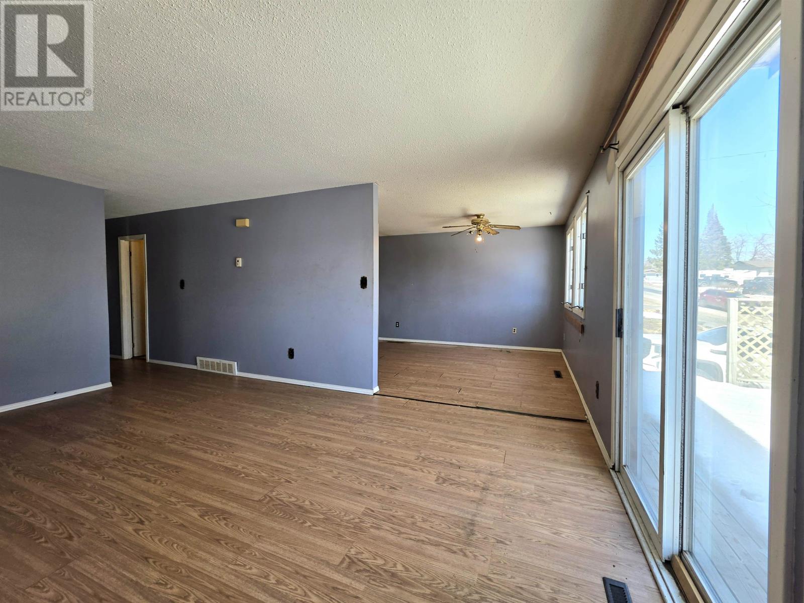 116 Minto Crescent, Kenora, Ontario  P9N 3K2 - Photo 4 - TB2600632