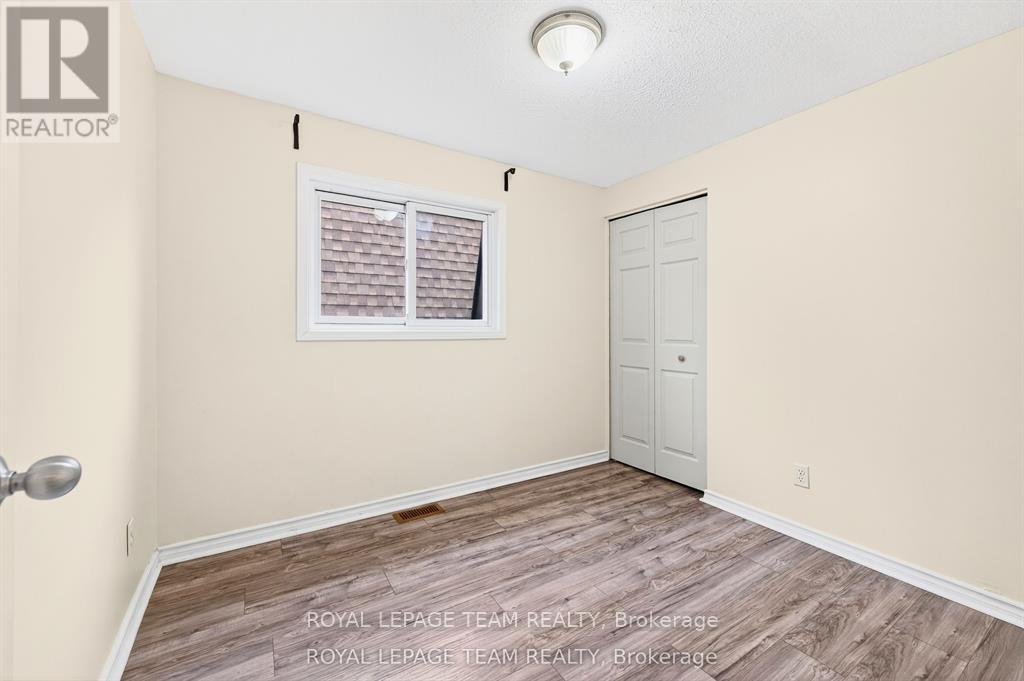 13 - 2 Bertona Street, Ottawa, Ontario  K2G 0W2 - Photo 20 - X12970888
