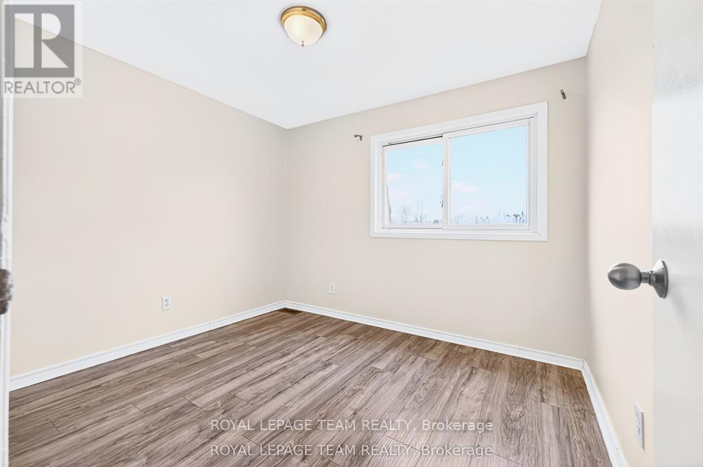 13 - 2 Bertona Street, Ottawa, Ontario  K2G 0W2 - Photo 24 - X12970888