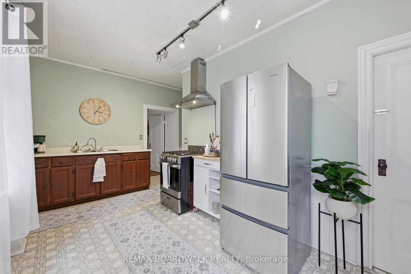 270 Dibble Street W, Prescott, Ontario  K0E 1T0 - Photo 20 - X12970940