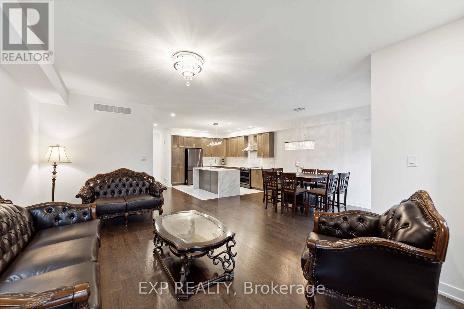 748 Ovation Grove, Ottawa, Ontario  K1T 0X6 - Photo 13 - X12970982