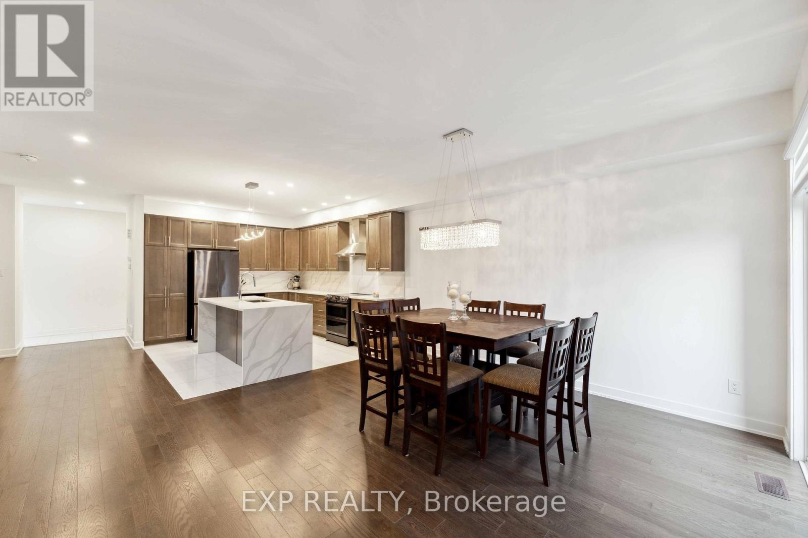 748 Ovation Grove, Ottawa, Ontario  K1T 0X6 - Photo 15 - X12970982