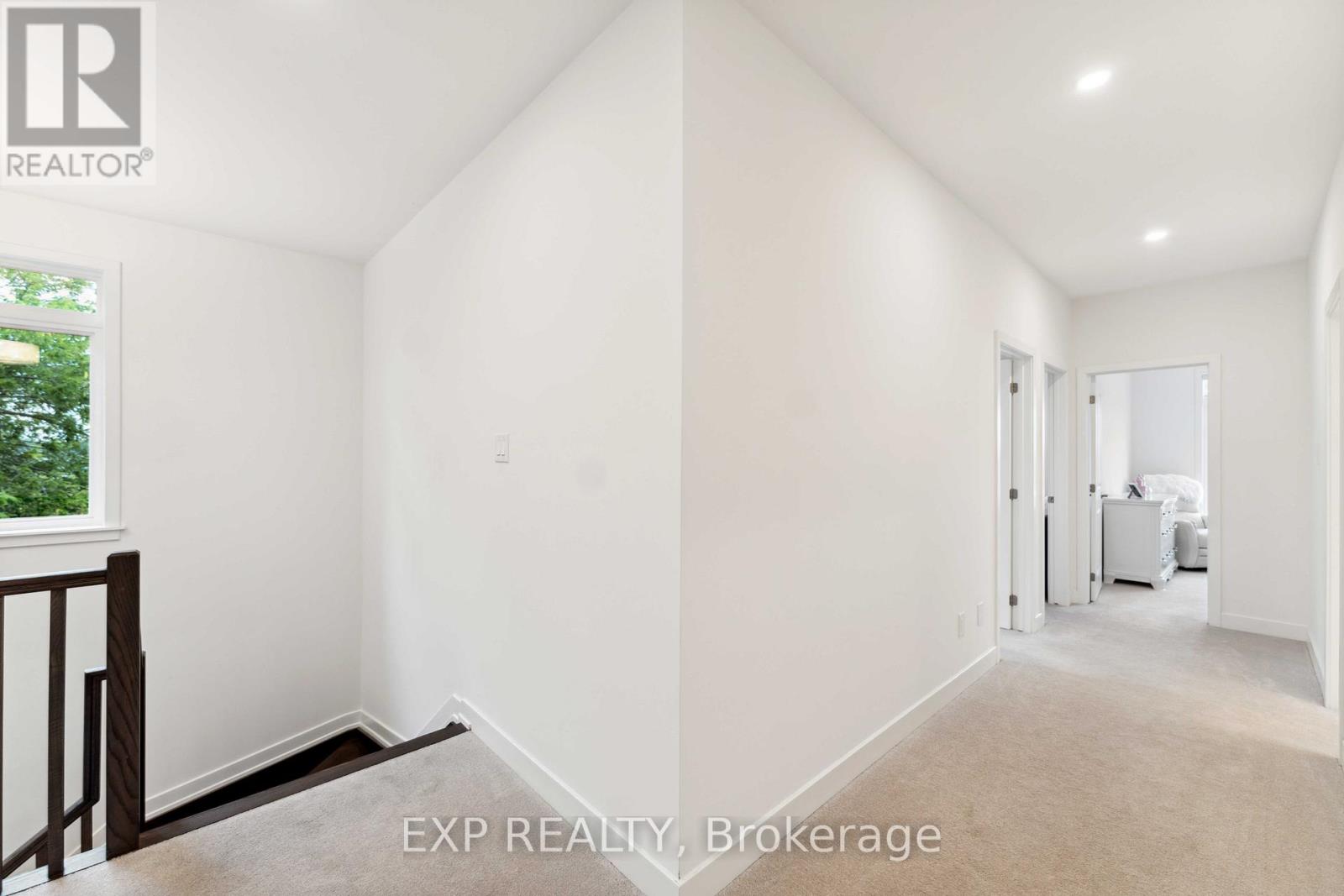 748 Ovation Grove, Ottawa, Ontario  K1T 0X6 - Photo 22 - X12970982