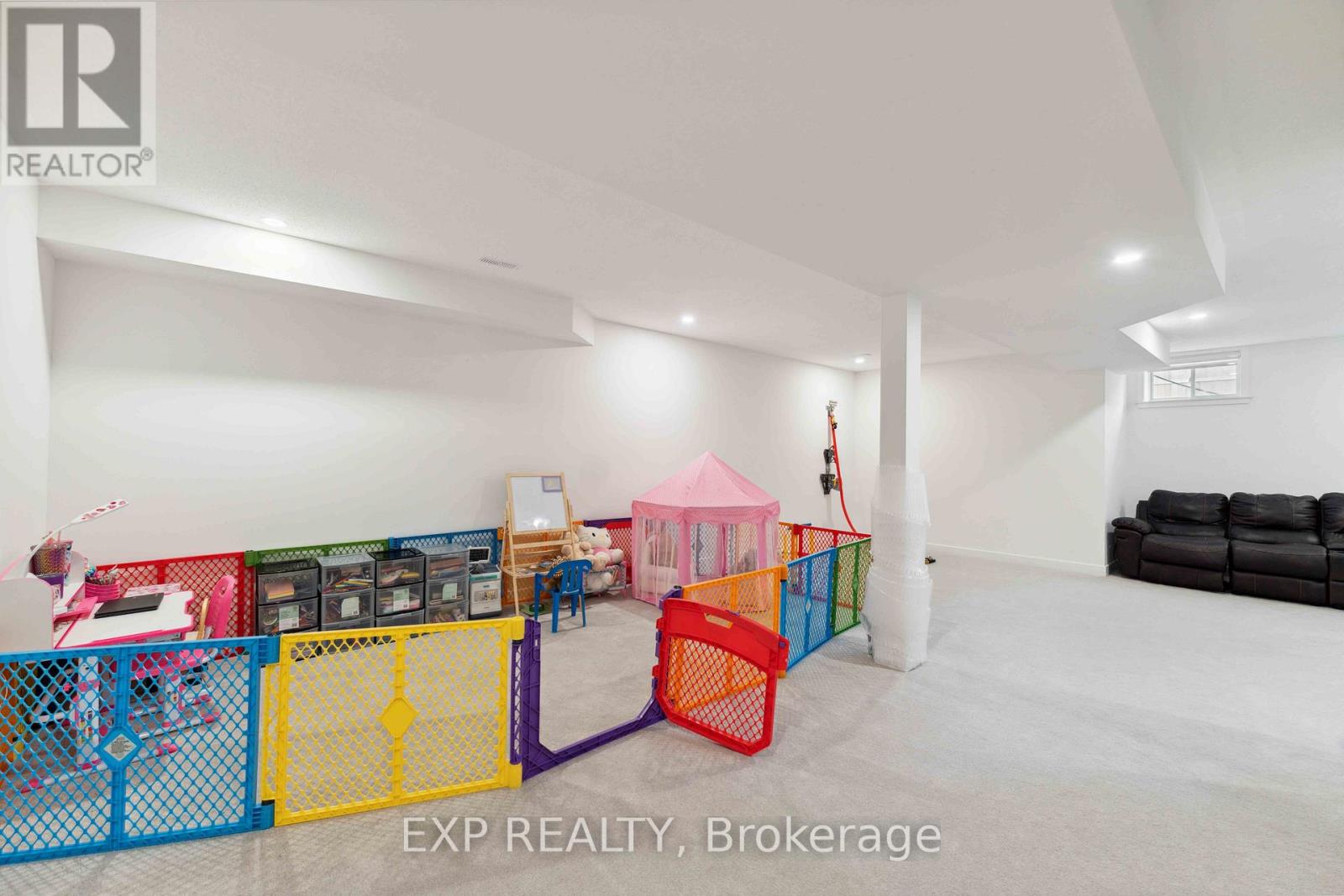 748 Ovation Grove, Ottawa, Ontario  K1T 0X6 - Photo 43 - X12970982