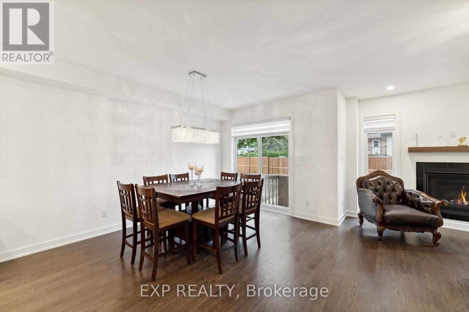 748 Ovation Grove, Ottawa, Ontario  K1T 0X6 - Photo 9 - X12970982