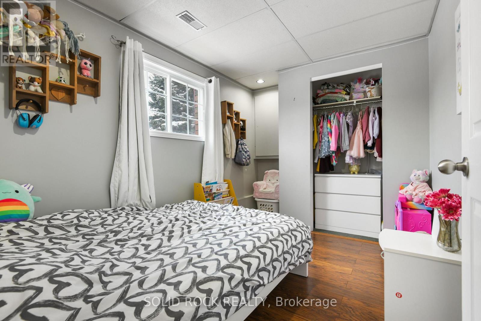 34 Northbrook Road, Petawawa, Ontario  K8H 3N5 - Photo 17 - X12970994