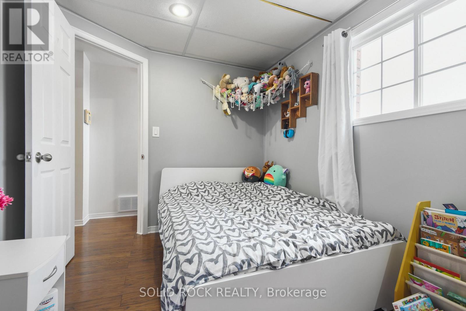 34 Northbrook Road, Petawawa, Ontario  K8H 3N5 - Photo 18 - X12970994