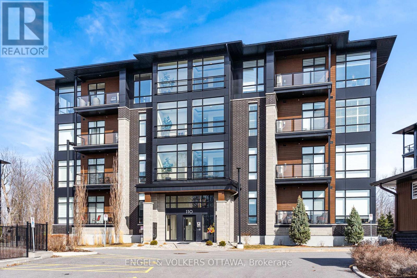 402 - 110 CORTILE PRIVATE, Ottawa, Ontario