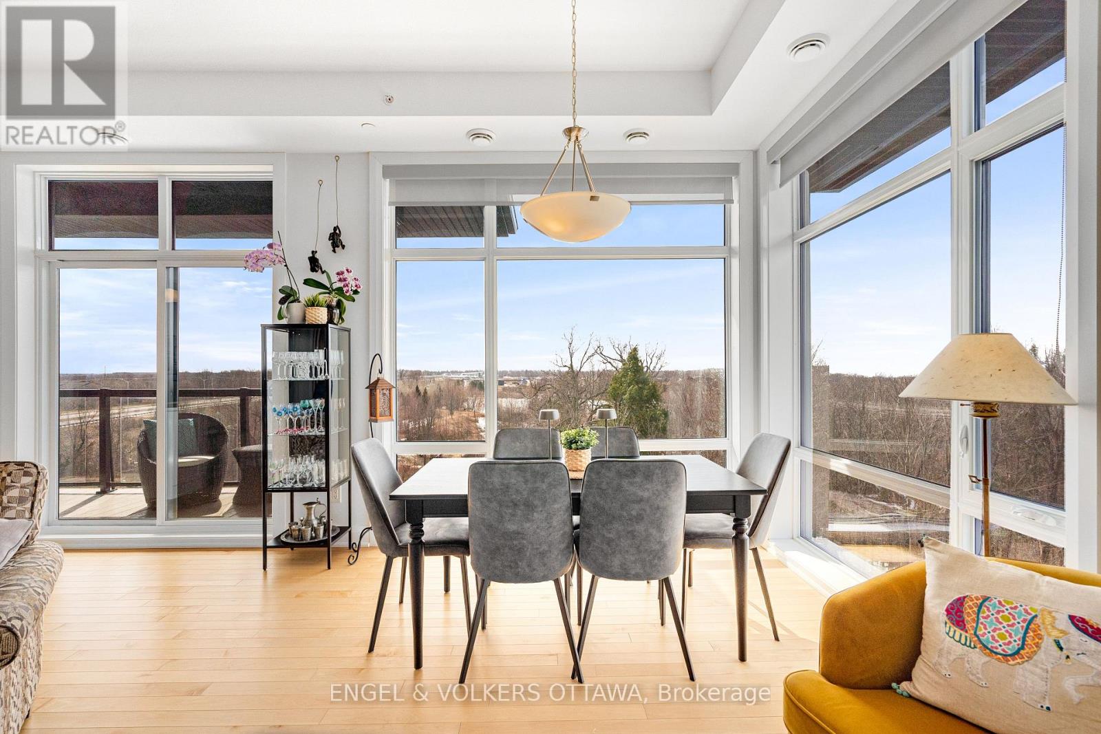 402 - 110 Cortile Private, Ottawa, Ontario K1V 2S8 - Photo 19 - X12971016