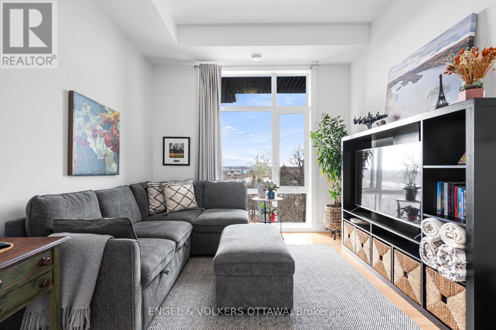 402 - 110 Cortile Private, Ottawa, Ontario K1V 2S8 - Photo 30 - X12971016