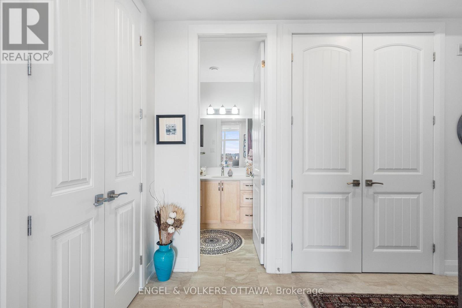 402 - 110 Cortile Private, Ottawa, Ontario K1V 2S8 - Photo 33 - X12971016