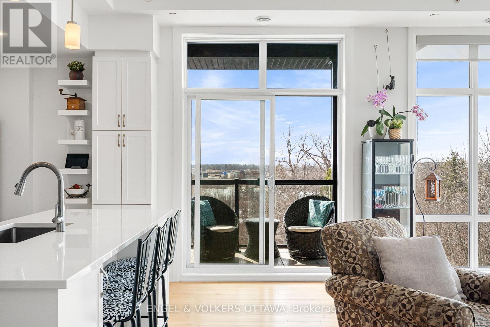 402 - 110 Cortile Private, Ottawa, Ontario K1V 2S8 - Photo 35 - X12971016