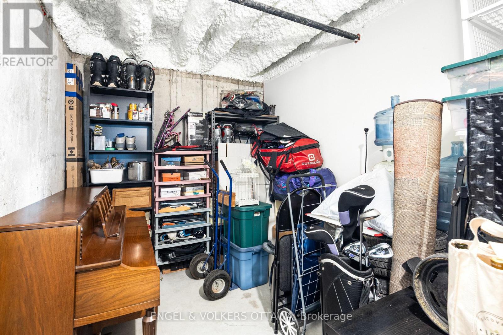 402 - 110 Cortile Private, Ottawa, Ontario K1V 2S8 - Photo 42 - X12971016