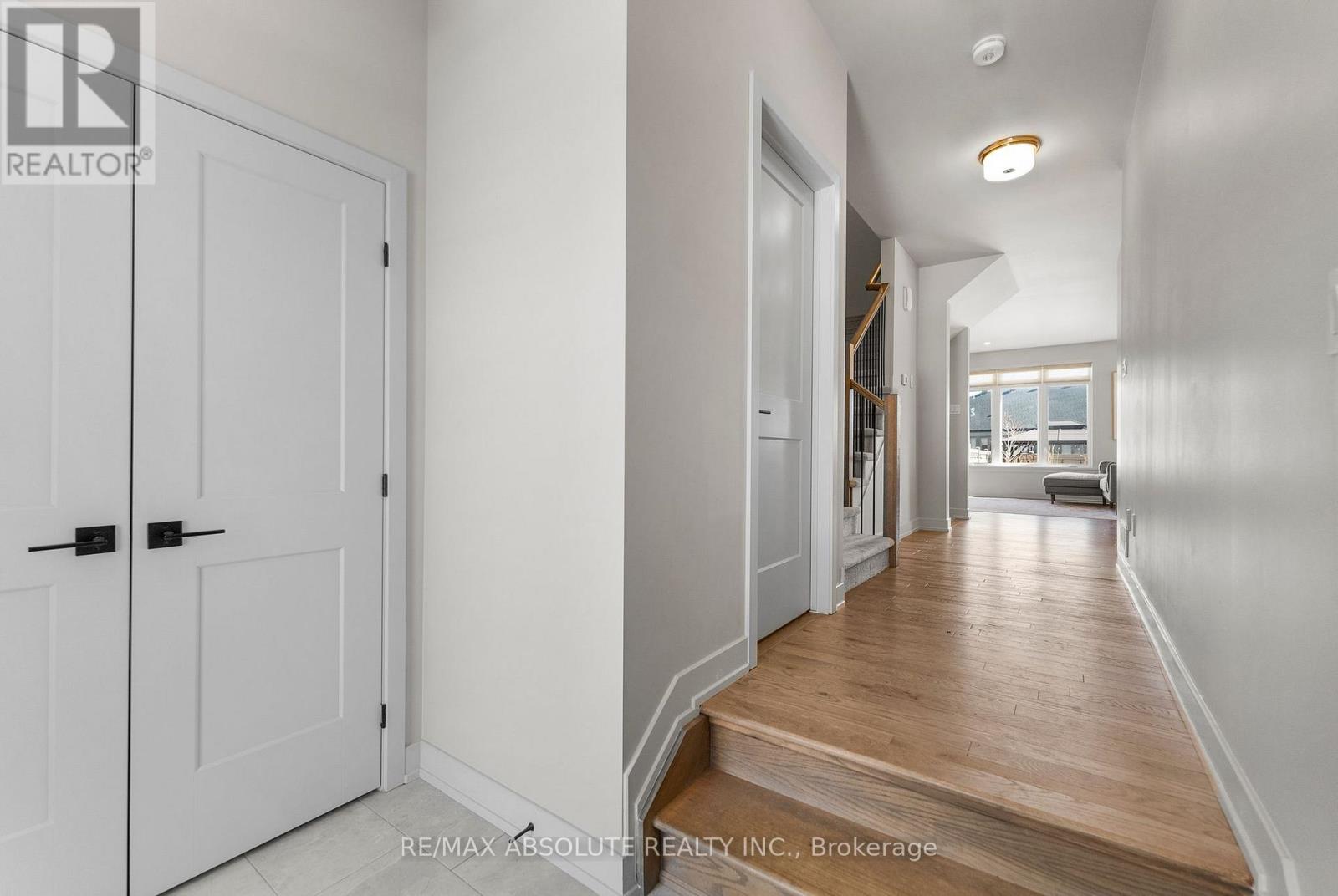 120 Thomas Street S, Arnprior, Ontario  K7S 0J4 - Photo 5 - X12971026