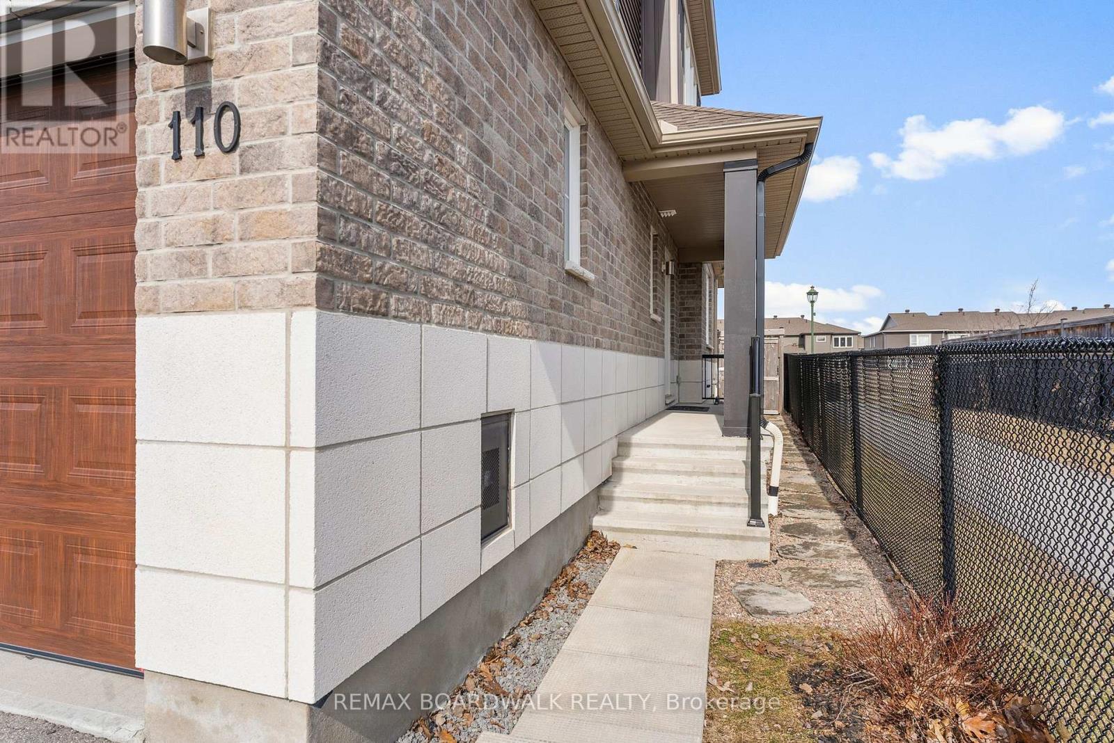 110 Riddell Street, Carleton Place, Ontario  K7C 0J8 - Photo 47 - X12971204