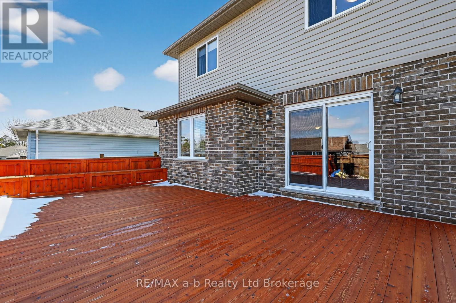 30 Tartan Drive, Zorra, Ontario  N0J 1J0 - Photo 11 - X12970854