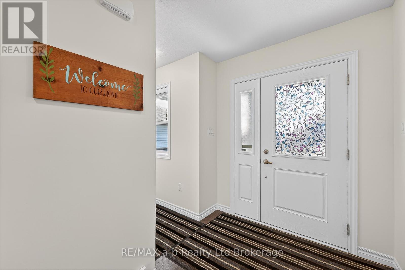 30 Tartan Drive, Zorra, Ontario  N0J 1J0 - Photo 14 - X12970854