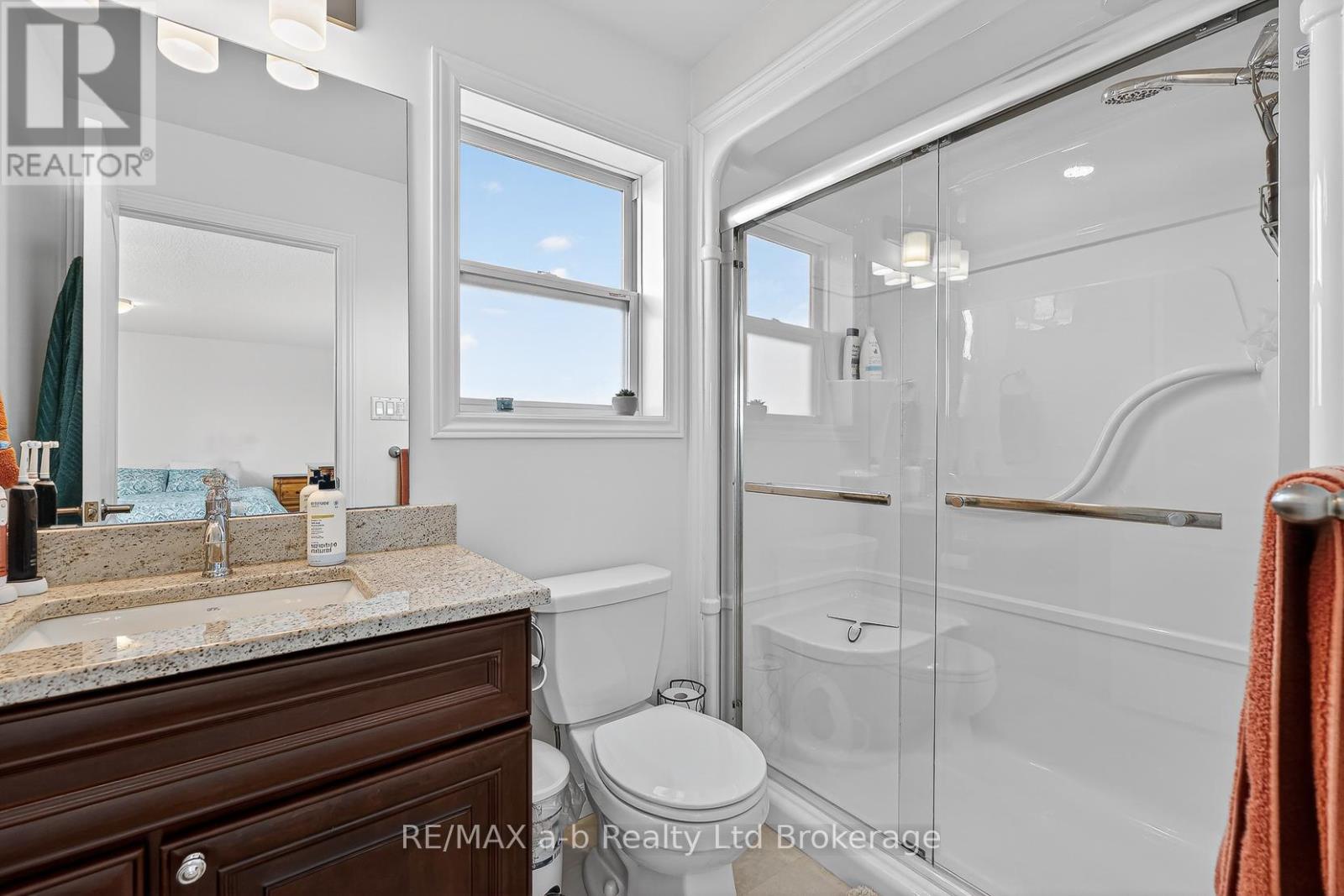 30 Tartan Drive, Zorra, Ontario  N0J 1J0 - Photo 26 - X12970854