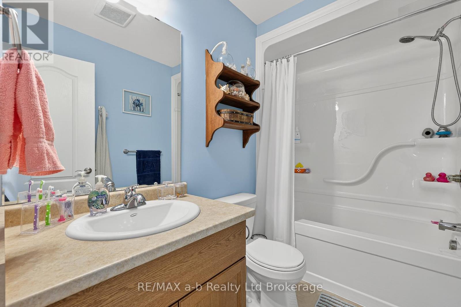 30 Tartan Drive, Zorra, Ontario  N0J 1J0 - Photo 29 - X12970854