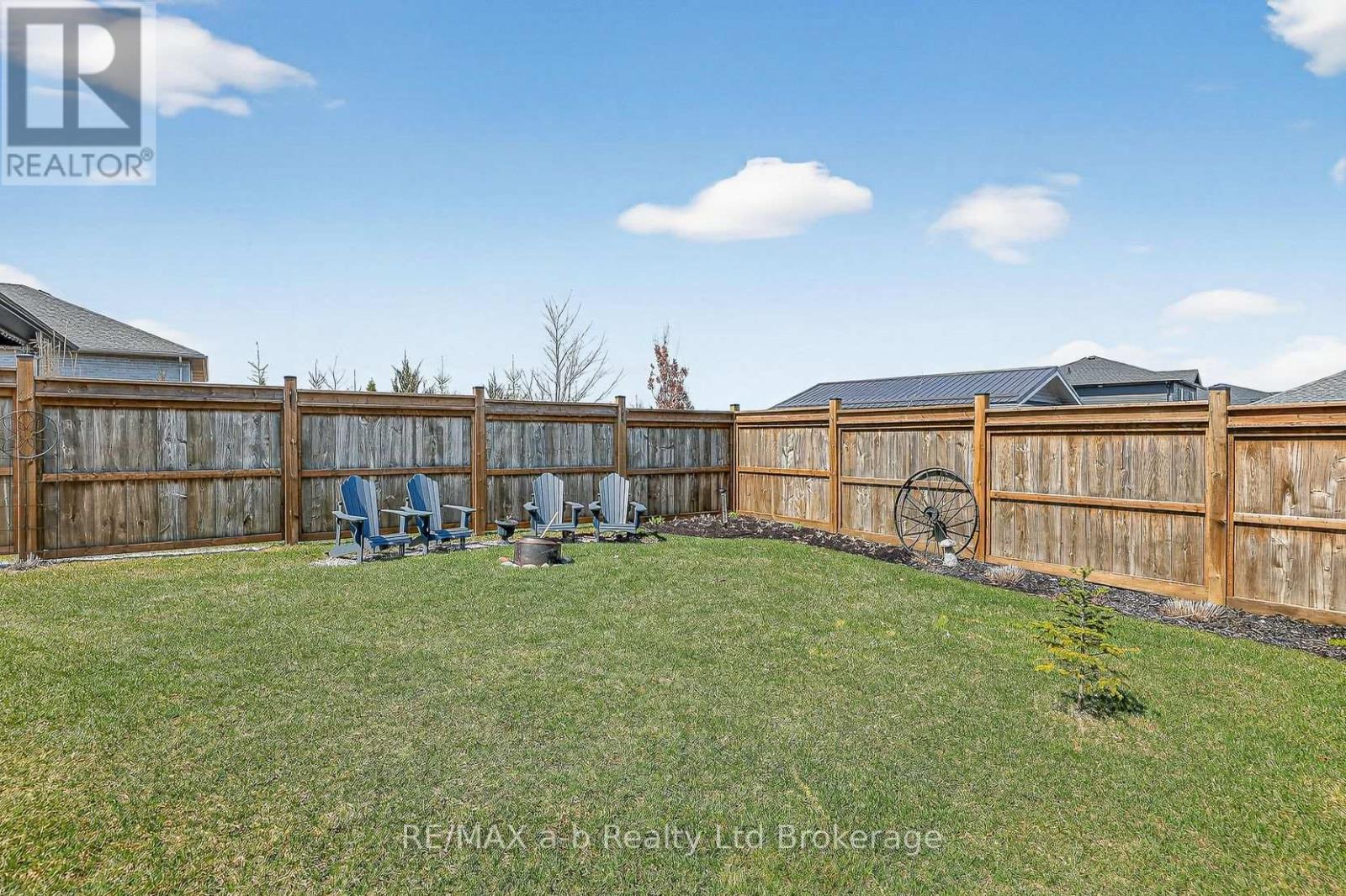 30 Tartan Drive, Zorra, Ontario  N0J 1J0 - Photo 9 - X12970854