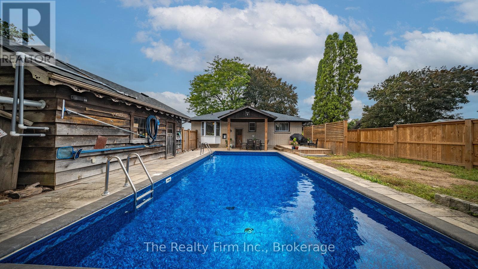 912 Alice Street, Woodstock, Ontario  N4S 2J6 - Photo 33 - X12970890