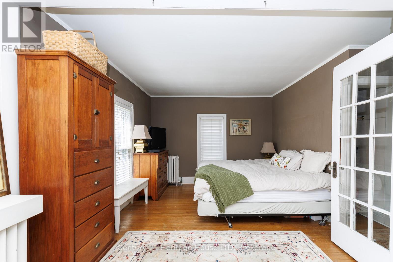 66 Bald Street, Welland, Ontario  L3C 5B9 - Photo 23 - X12971090