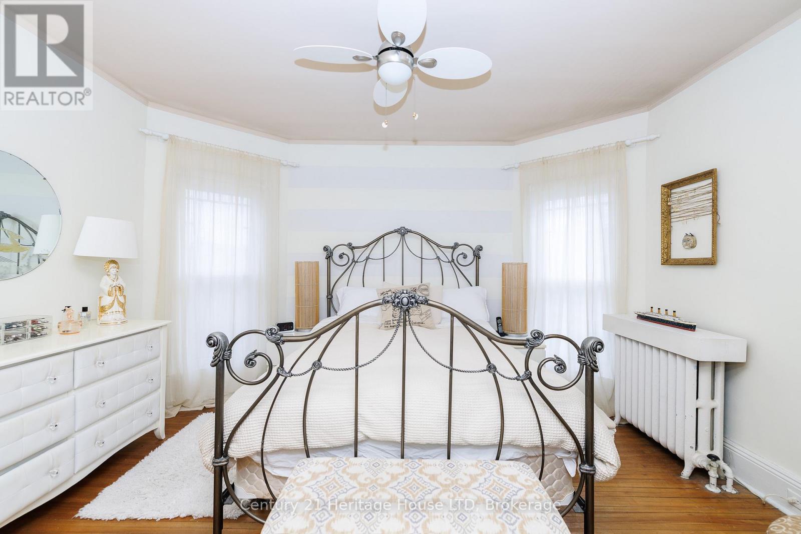 66 Bald Street, Welland, Ontario  L3C 5B9 - Photo 27 - X12971090