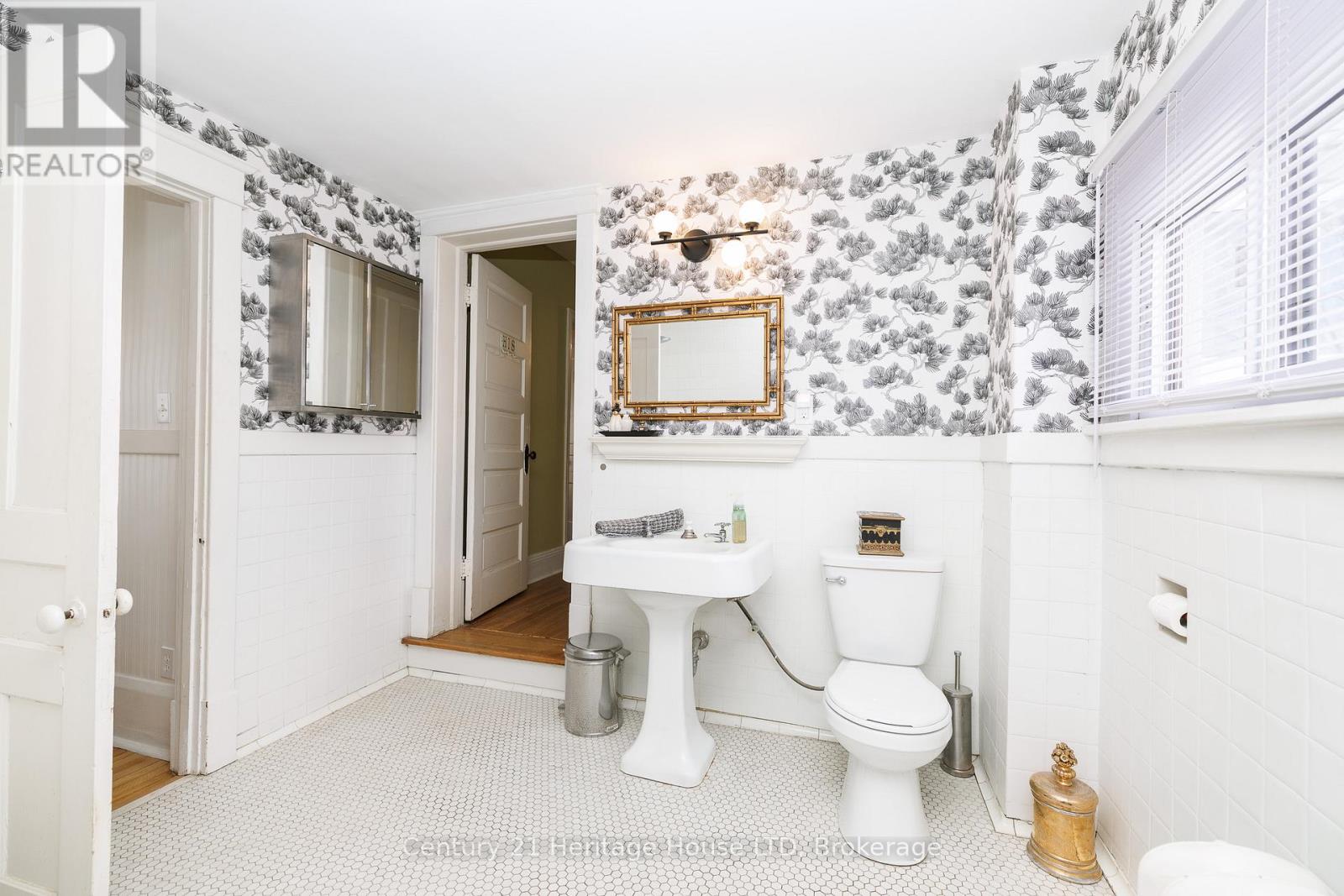 66 Bald Street, Welland, Ontario  L3C 5B9 - Photo 33 - X12971090