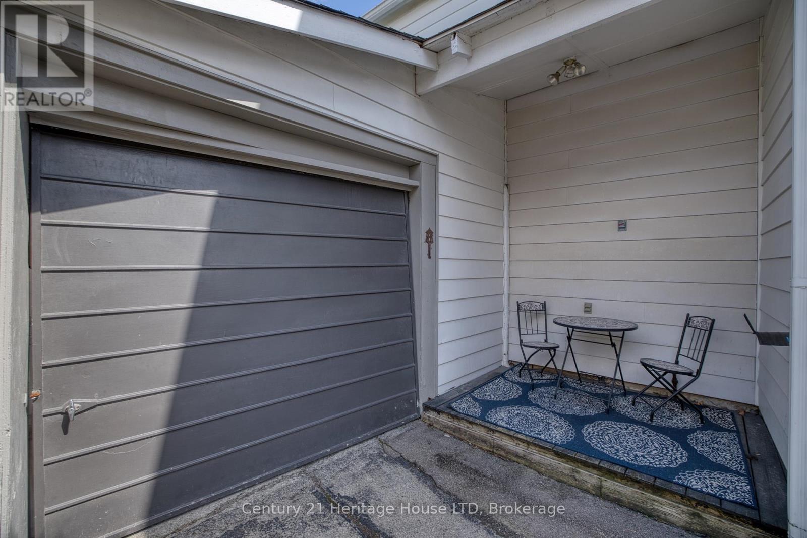 66 Bald Street, Welland, Ontario  L3C 5B9 - Photo 38 - X12971090