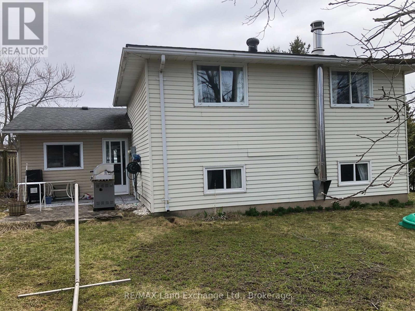 812 Walsh Street, Kincardine, Ontario  N2Z 1P4 - Photo 15 - X12970880