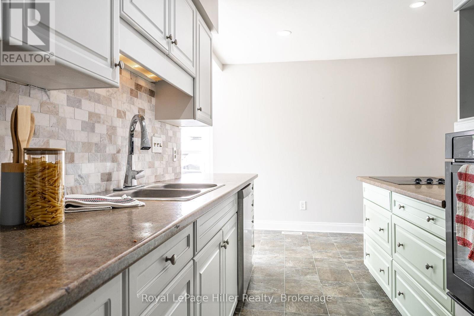 113 Whitelock Street S, Stratford, Ontario  N5A 1T2 - Photo 14 - X12970882