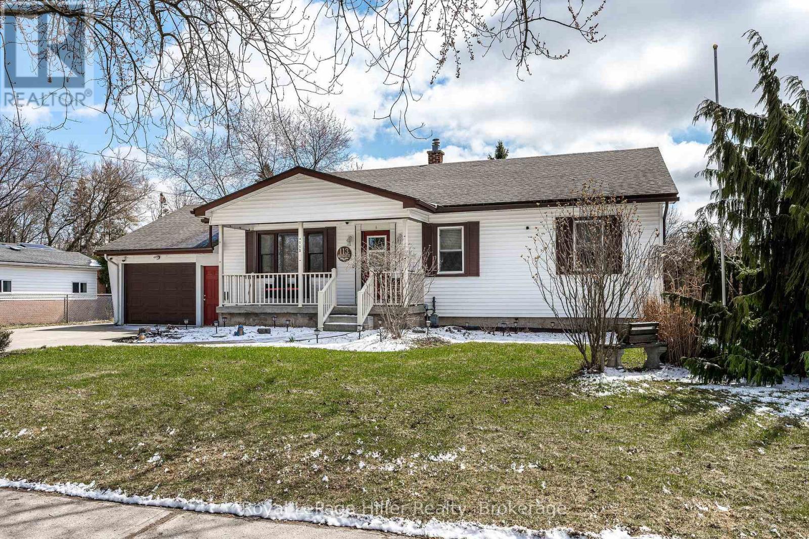 113 Whitelock Street S, Stratford, Ontario  N5A 1T2 - Photo 2 - X12970882