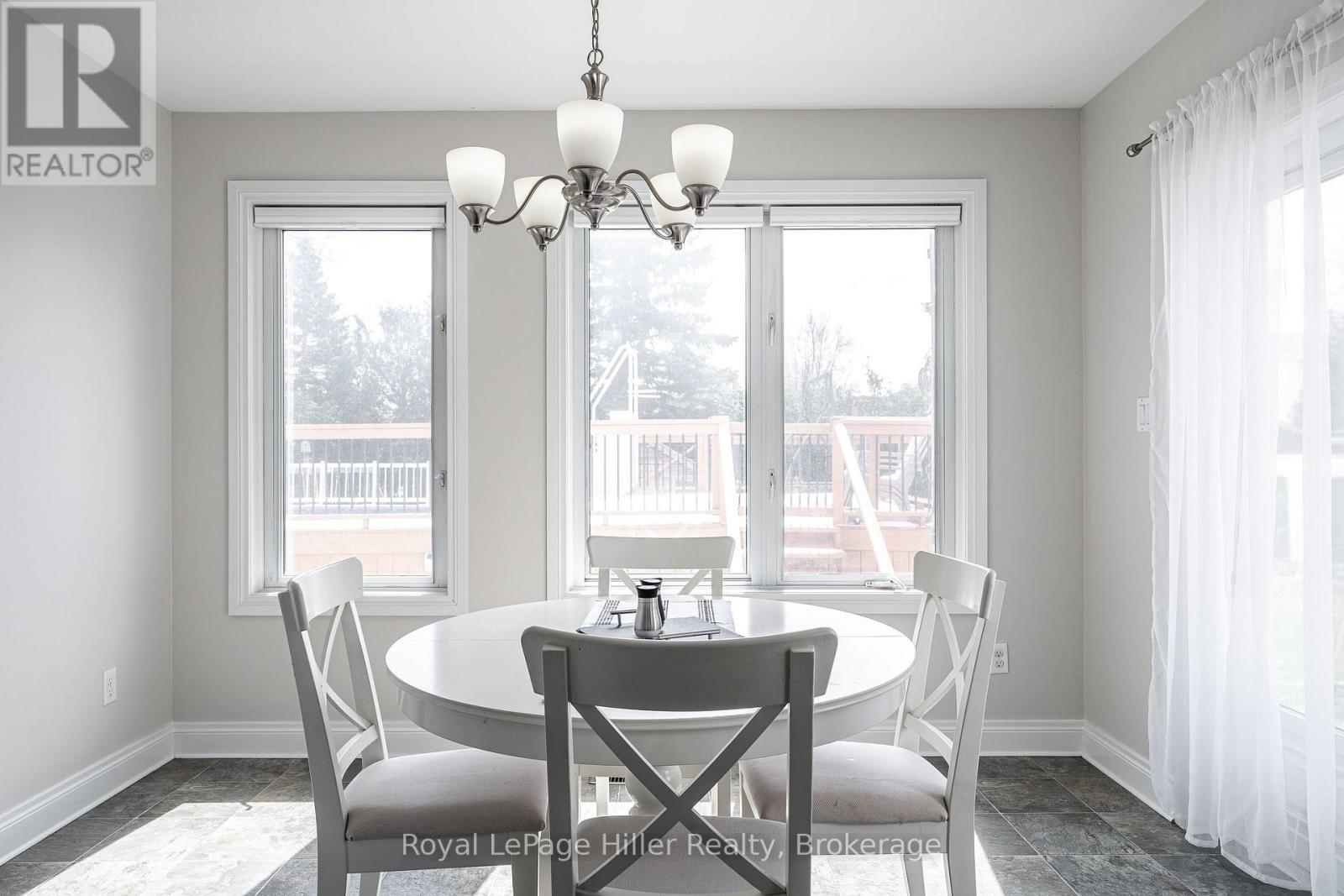 113 Whitelock Street S, Stratford, Ontario  N5A 1T2 - Photo 9 - X12970882