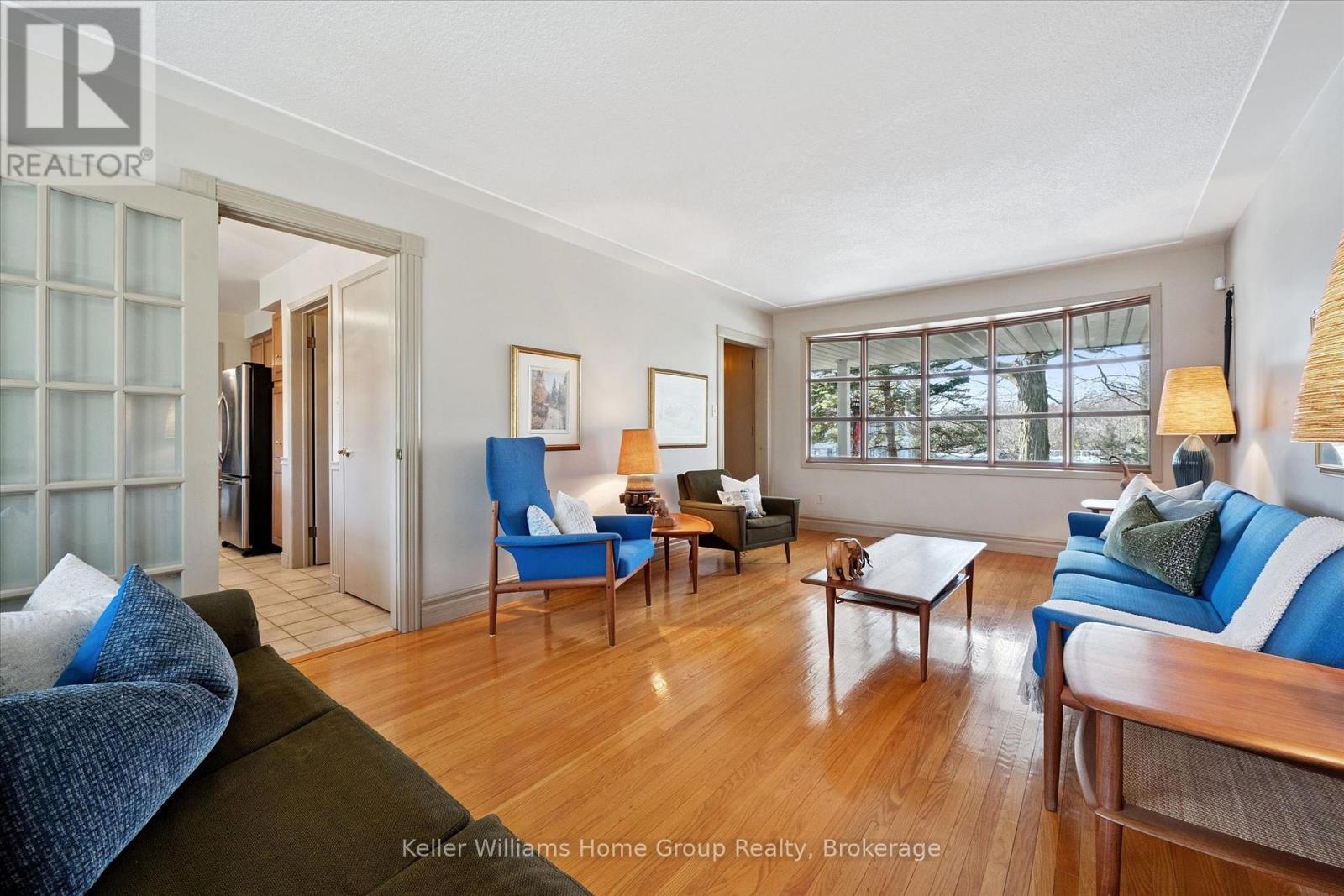 21 Honey Crescent, Guelph (Dovercliffe Park/old University), Ontario  N1G 1A4 - Photo 10 - X12970932