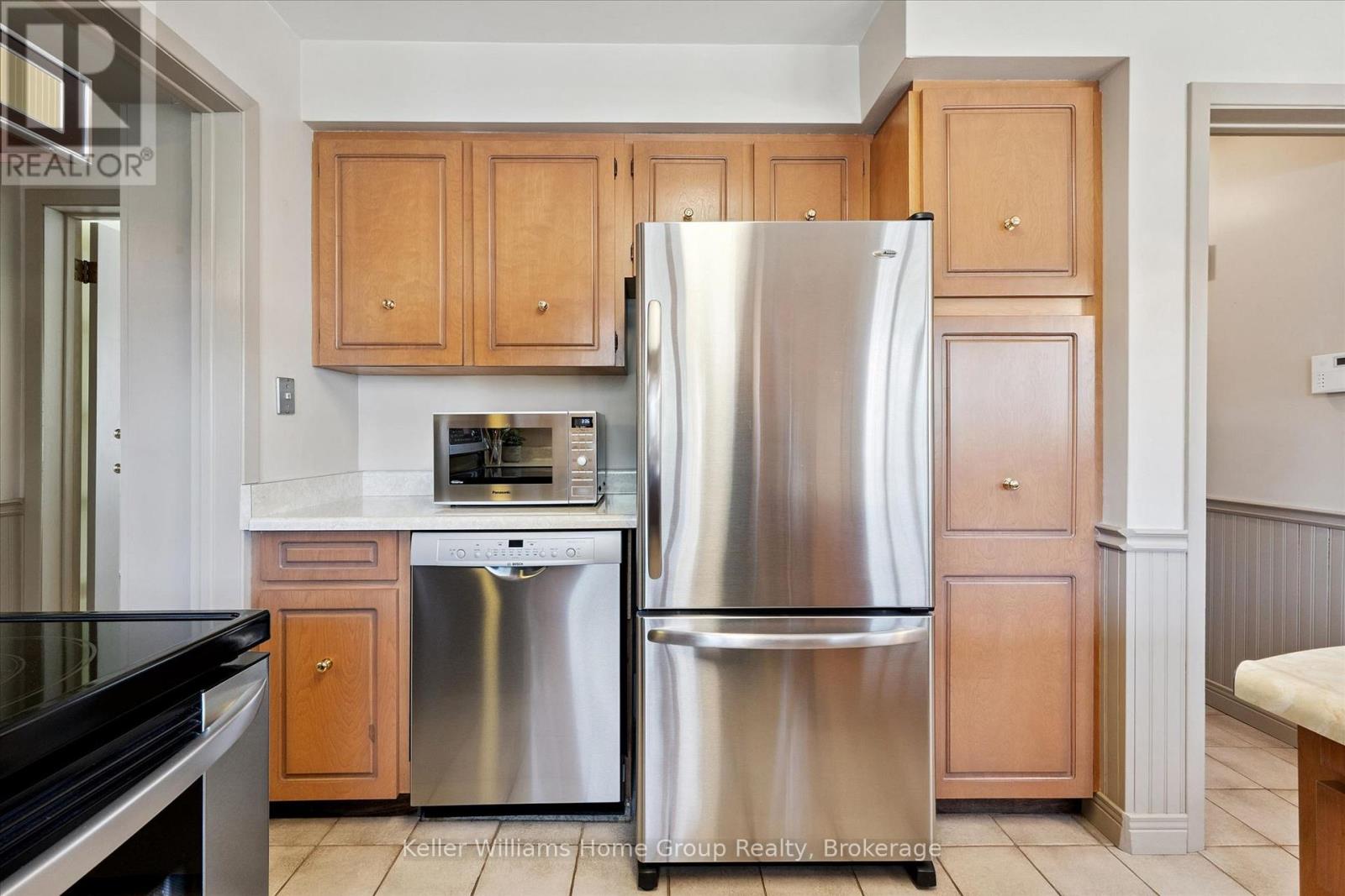 21 Honey Crescent, Guelph (Dovercliffe Park/old University), Ontario  N1G 1A4 - Photo 14 - X12970932