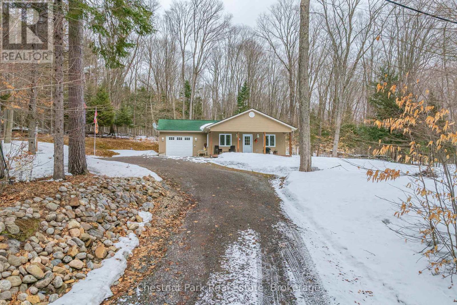 85 Line Hill Road, Huntsville, Ontario P1H 2N5 - Photo 2 - X12971046