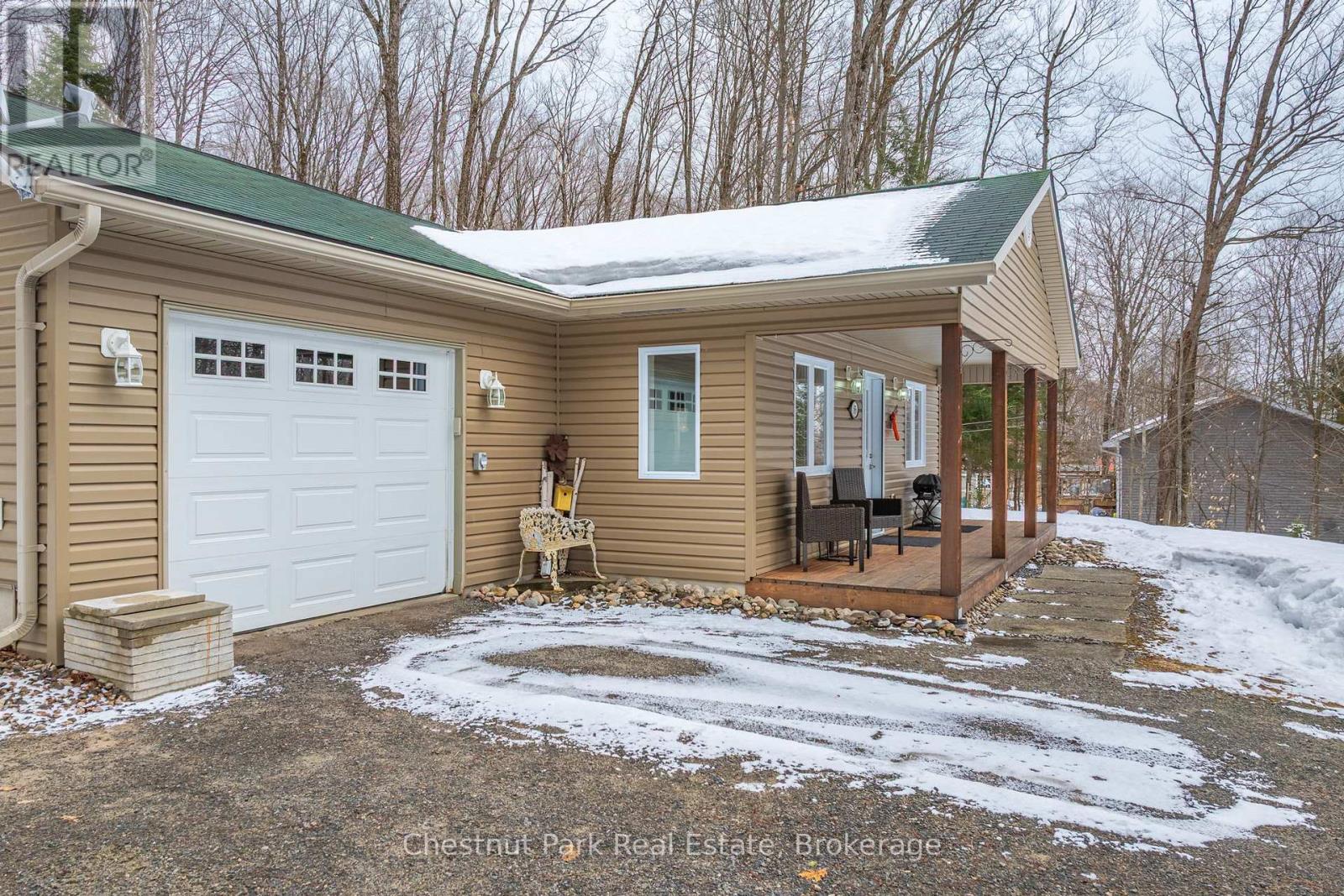 85 Line Hill Road, Huntsville, Ontario P1H 2N5 - Photo 5 - X12971046