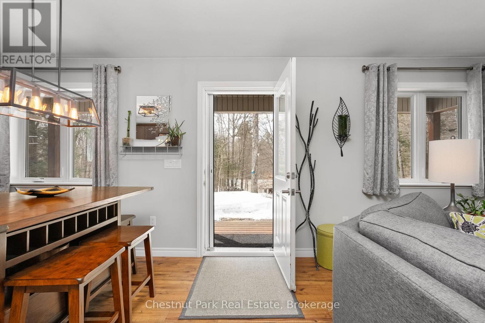 85 Line Hill Road, Huntsville, Ontario P1H 2N5 - Photo 8 - X12971046