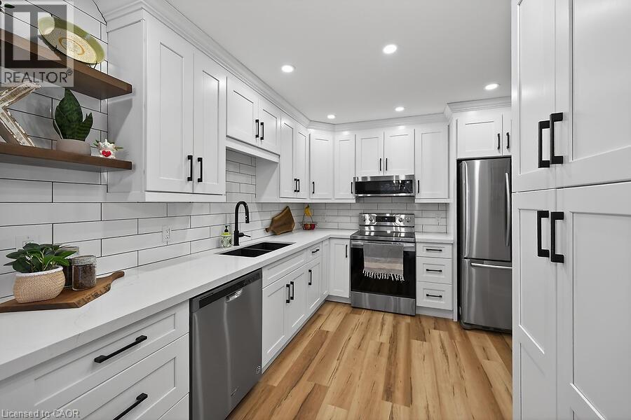 53 Pinewoods Drive, Stoney Creek, Ontario  L8J 2T6 - Photo 15 - 40818692