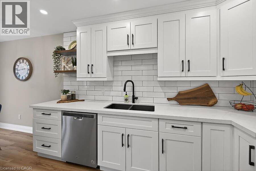 53 Pinewoods Drive, Stoney Creek, Ontario  L8J 2T6 - Photo 17 - 40818692