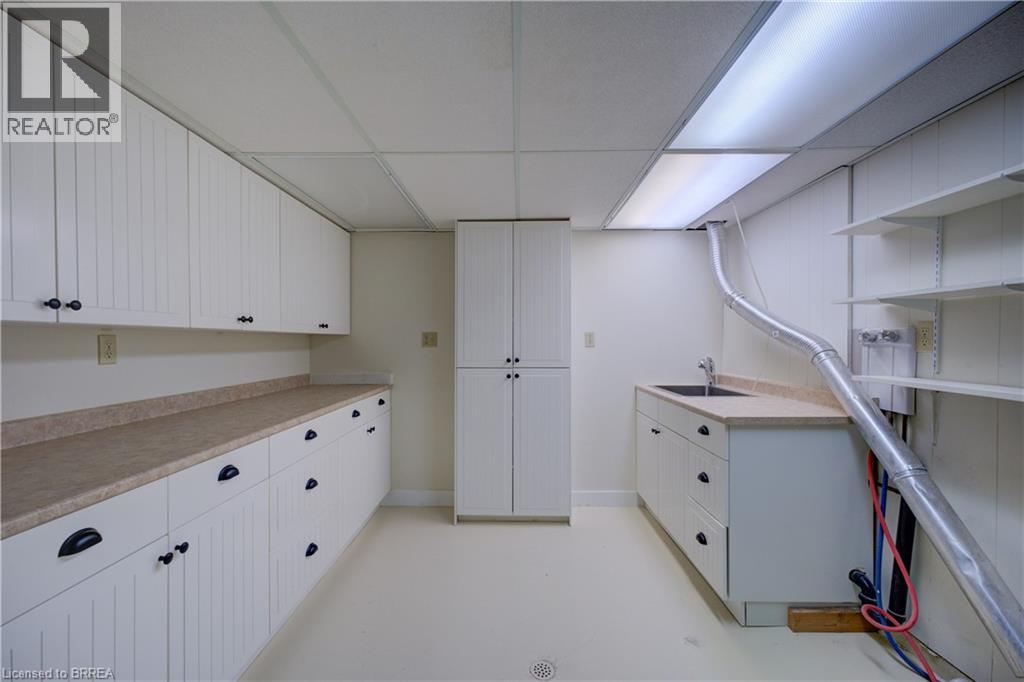 8 Wildflower Lane, Brantford, Ontario  N3R 6B4 - Photo 38 - 40797505