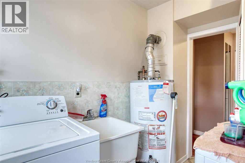 1067 St. Louis, Windsor, Ontario N8S 2K9 - Photo 13 - 26007397