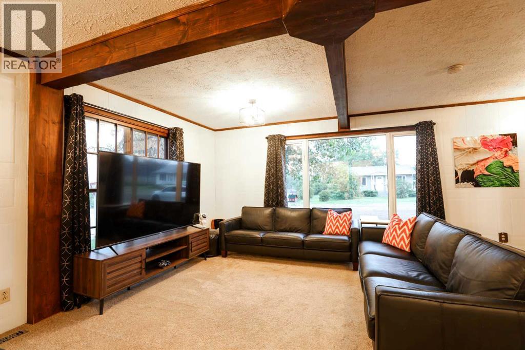 108 3 Street, Warner, Alberta  T0K 2L0 - Photo 18 - A2296338