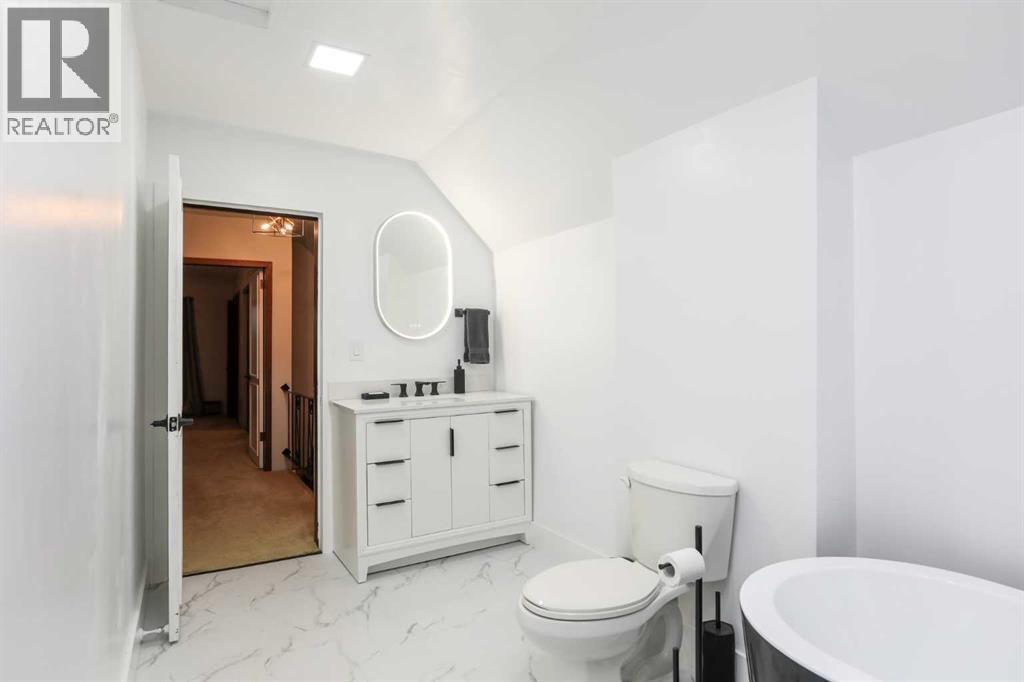 108 3 Street, Warner, Alberta  T0K 2L0 - Photo 28 - A2296338