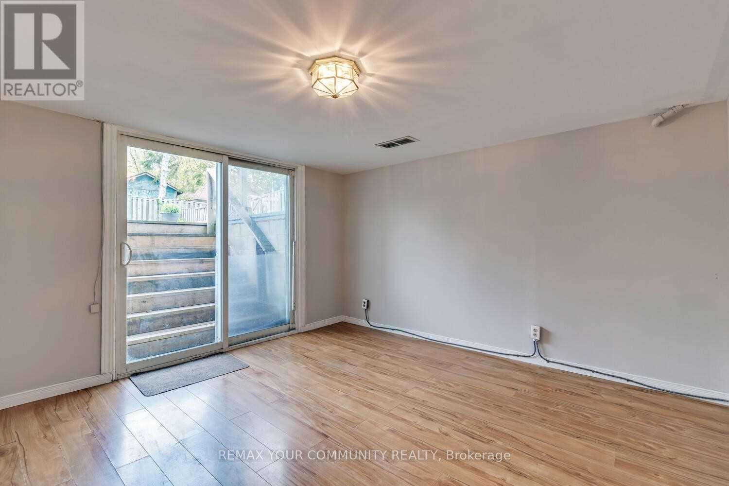 75 Tulloch Drive, Ajax, Ontario  L1S 2S3 - Photo 11 - E12970350