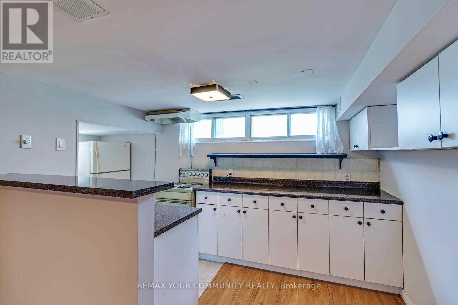 75 Tulloch Drive, Ajax, Ontario  L1S 2S3 - Photo 13 - E12970350